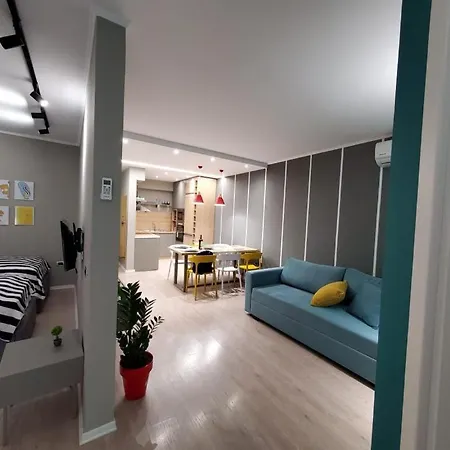 Helga's Deluxe 3 Апартаменты