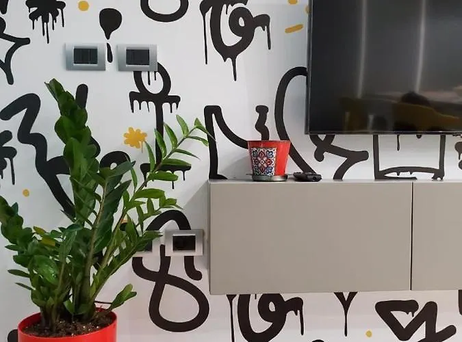 Helga's Deluxe 3 * Τίρανα