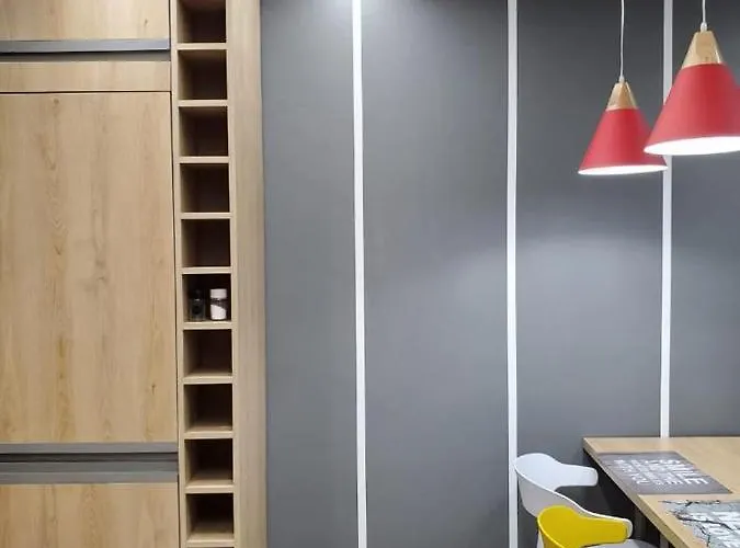 Helga's Deluxe 3 アパート ティラナ